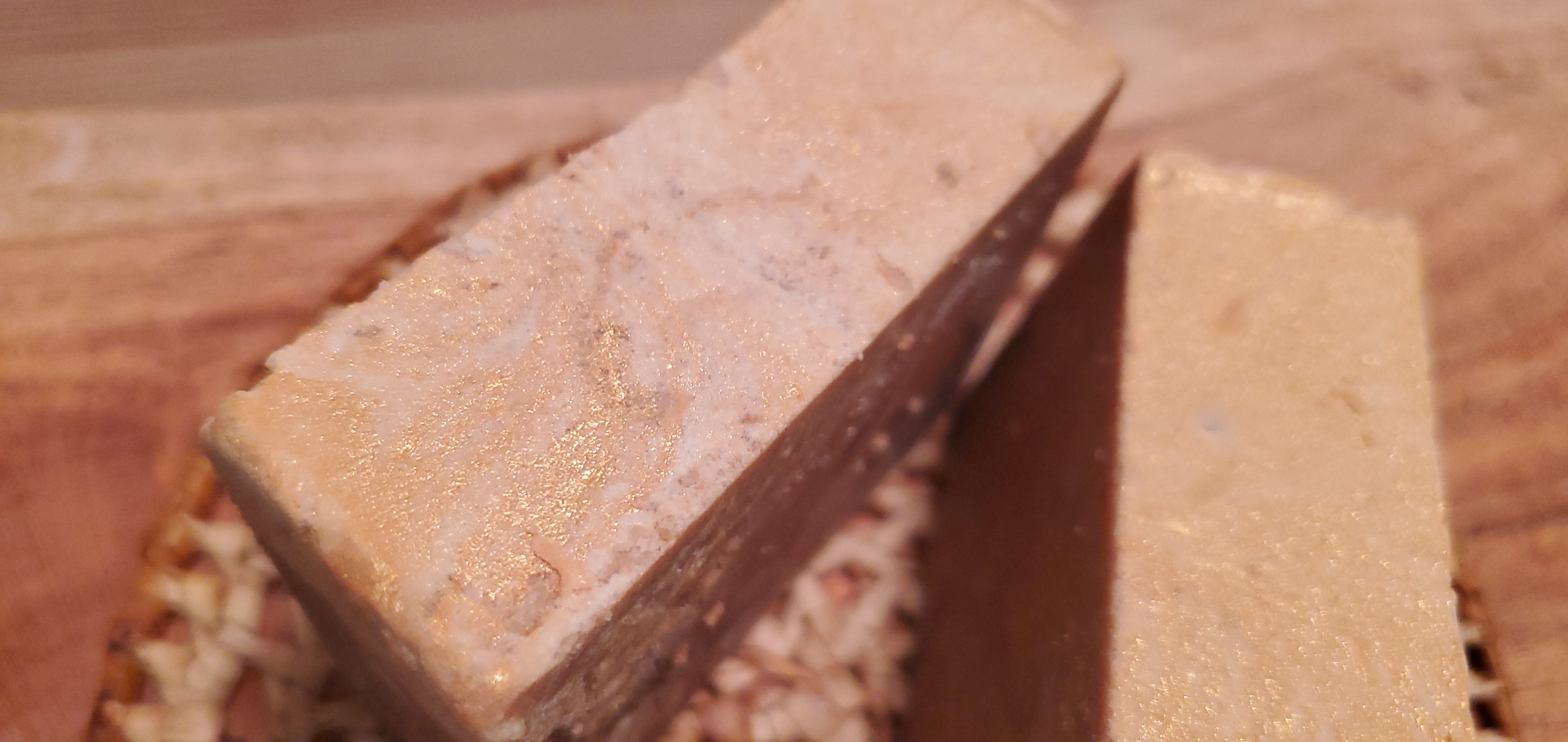 Almond Honey Shampoo Bar Infused with Cassia &  Clay